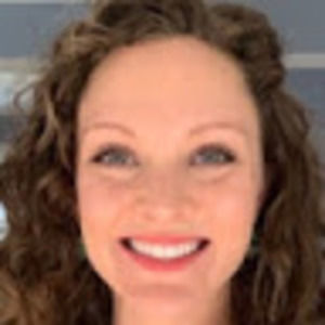 Meet your Posher, Genny